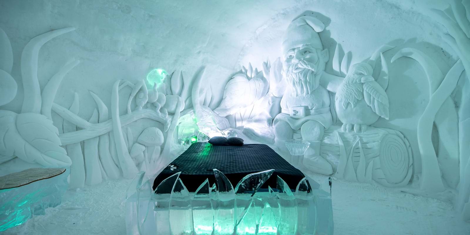 Hotel de Glace - The Ice Hotel located in Qeubec